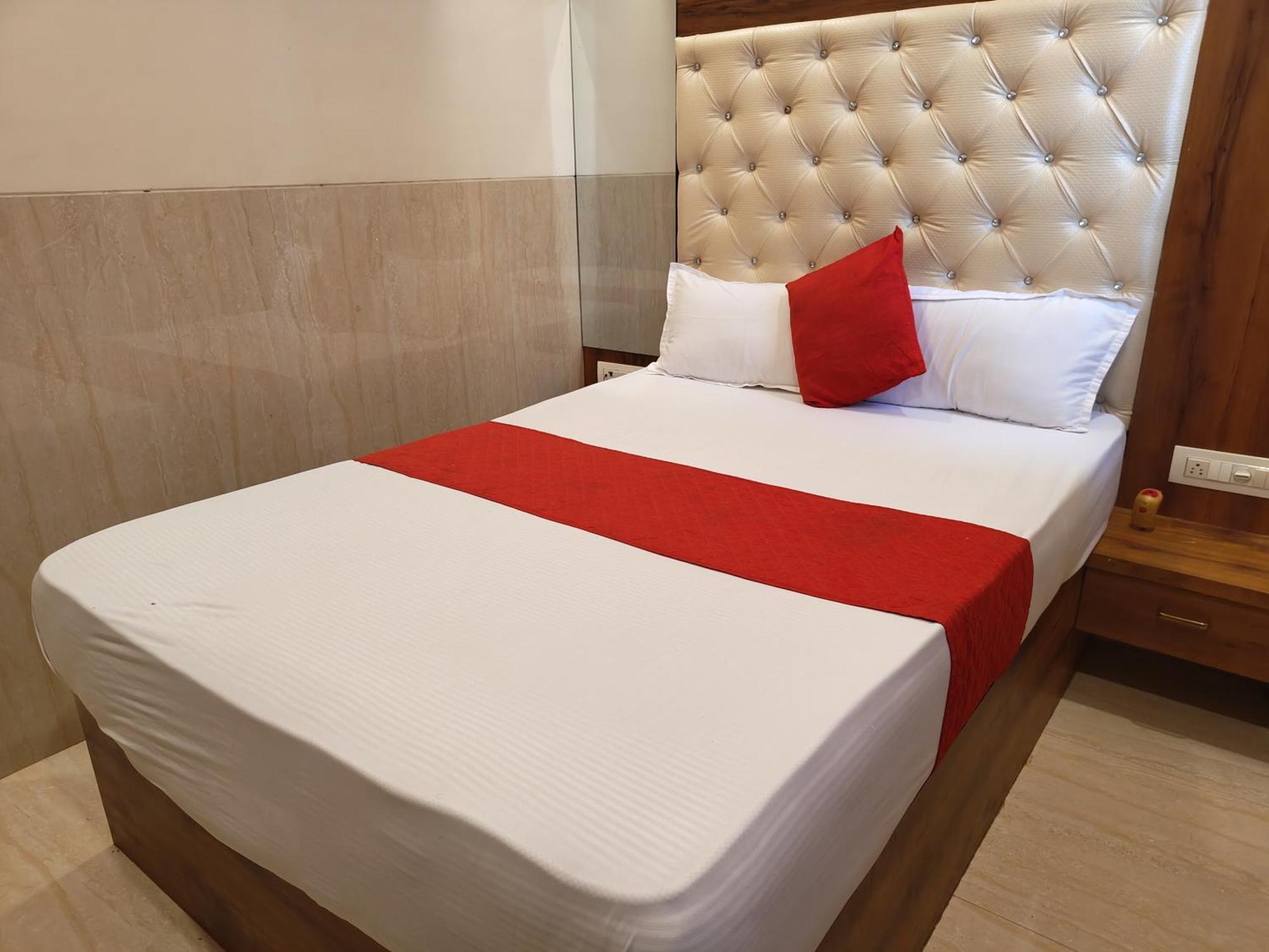 Hotel Dream Palace Residency - Near To Us Embassy Bkc Bombay Exterior foto